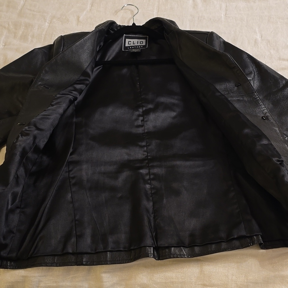 Clio Black Leather Jacket - Picture 10 of 14